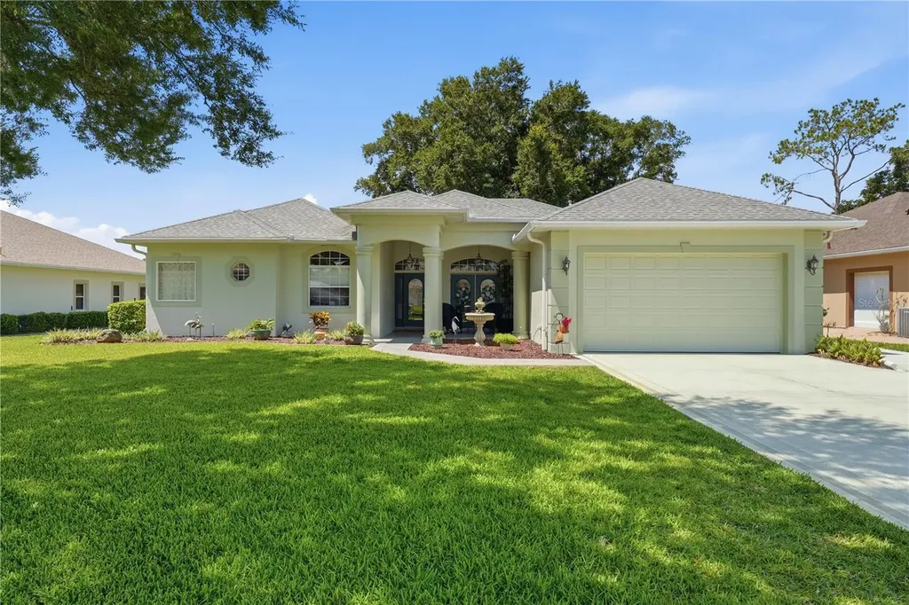 5453 Grove Manor Lady Lake FL 32159