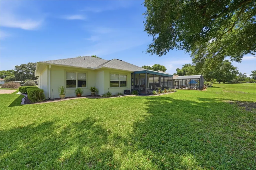 5453 Grove Manor Lady Lake FL 32159