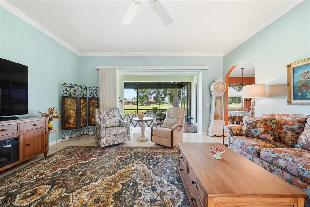 5453 Grove Manor Lady Lake FL 32159
