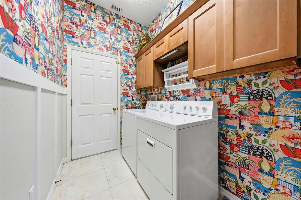 5453 Grove Manor Lady Lake FL 32159