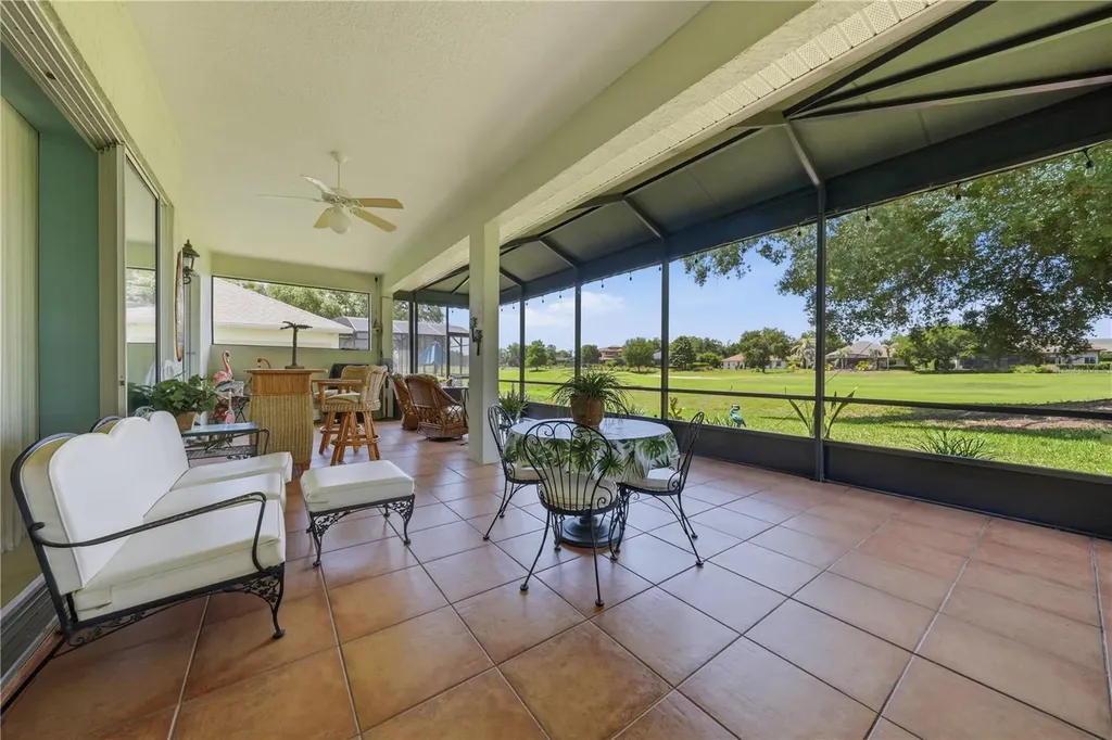 5453 Grove Manor Lady Lake FL 32159