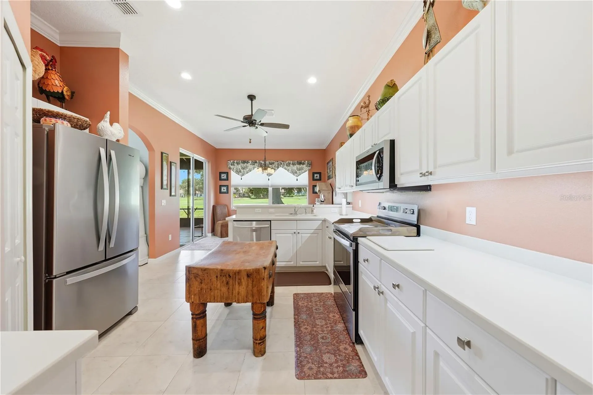 5453 Grove Manor Lady Lake FL 32159