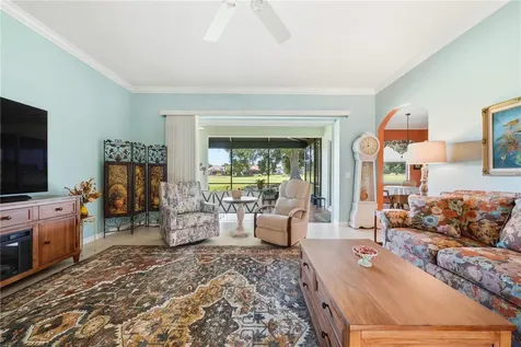 5453 Grove Manor Lady Lake FL 32159