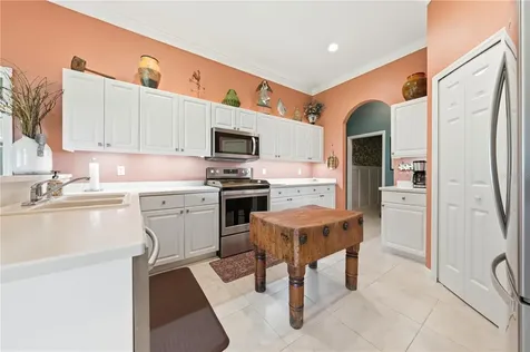 5453 Grove Manor Lady Lake FL 32159
