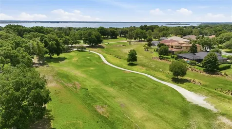 5453 Grove Manor Lady Lake FL 32159