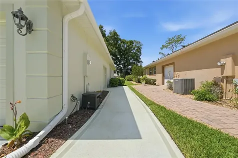 5453 Grove Manor Lady Lake FL 32159