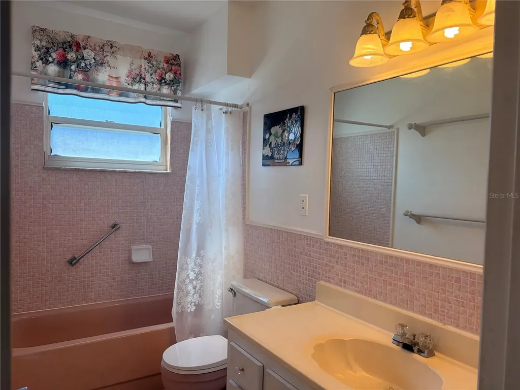 3009 N Halifax Avenue Daytona Beach FL 32118