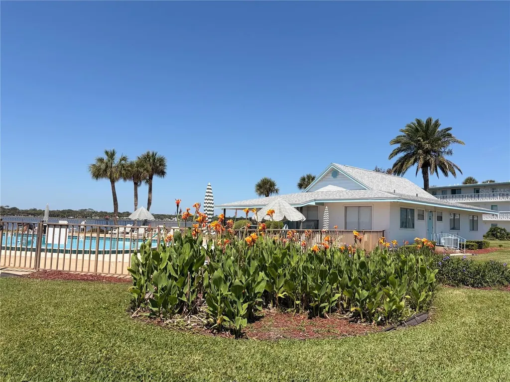 3009 N Halifax Avenue Daytona Beach FL 32118