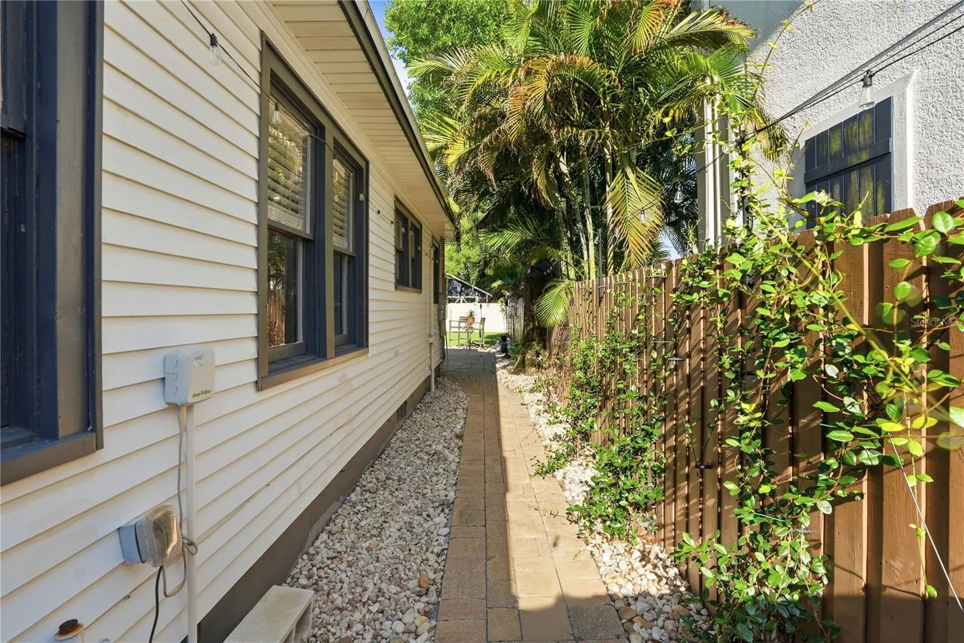 1011 14th Street N St Petersburg FL 33705