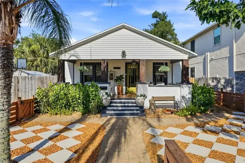 1011 14th Street N St Petersburg FL 33705