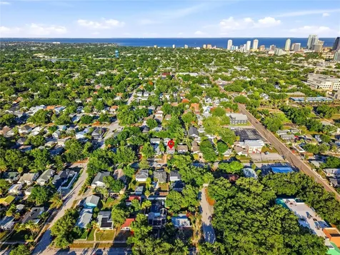 1011 14th Street N St Petersburg FL 33705