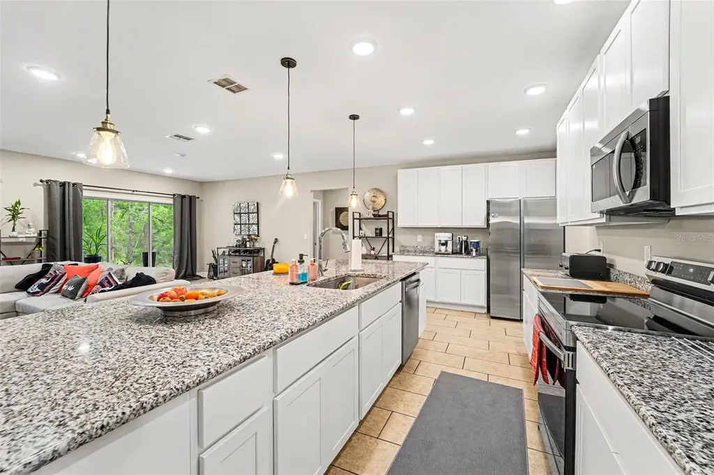 15 Lone Pine Street Homosassa FL 34446
