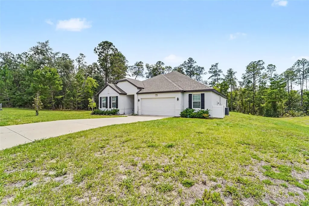 15 Lone Pine Street Homosassa FL 34446