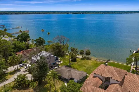 506 Shore Drive E Oldsmar FL 34677