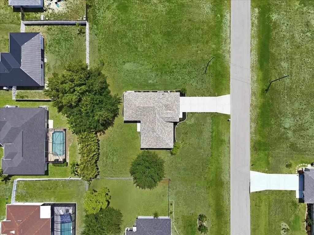 2245 SW 1st Terrace Cape Coral FL 33991