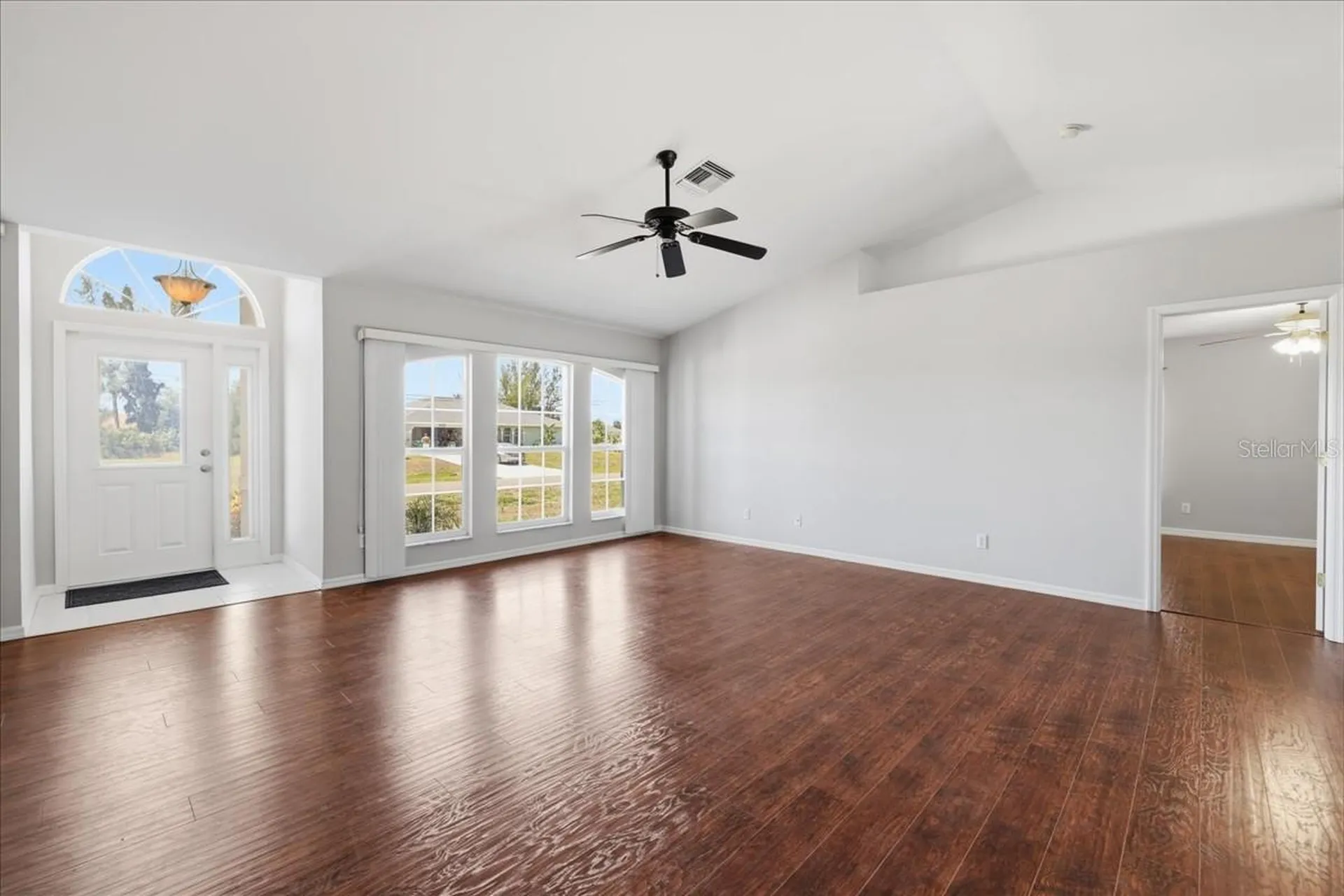 2245 SW 1st Terrace Cape Coral FL 33991