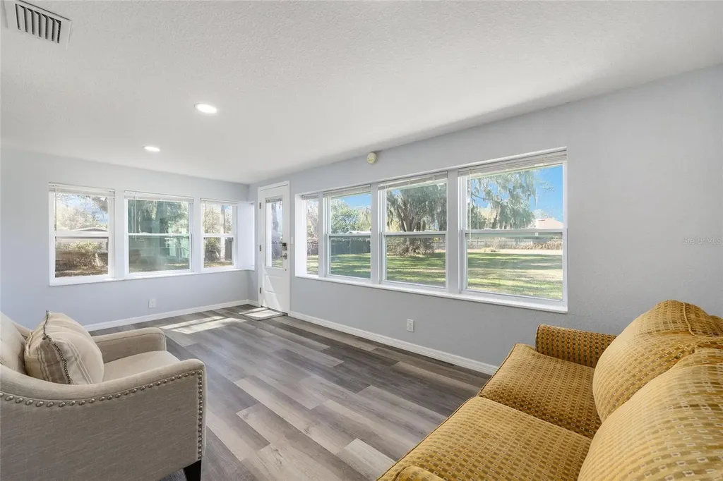 10350 SE 43rd Court Belleview FL 34420