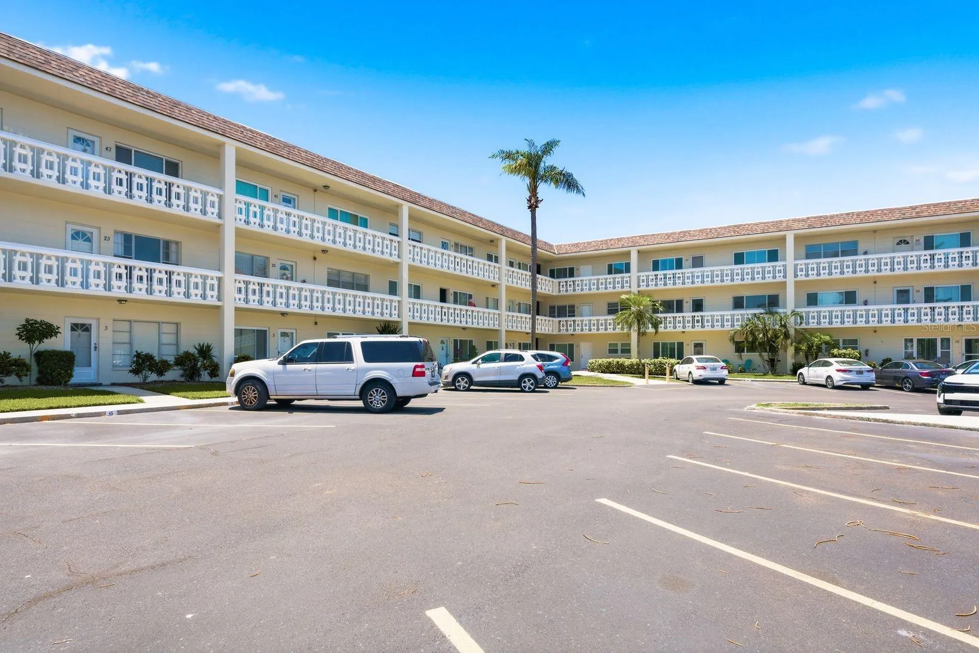 2451 Canadian Way Clearwater FL 33763