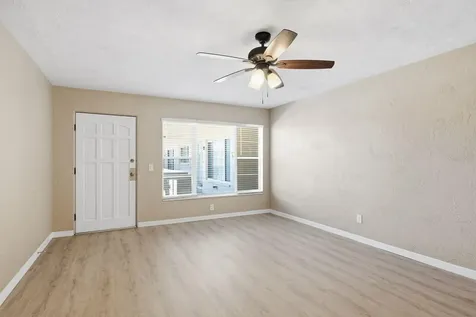 2451 Canadian Way Clearwater FL 33763