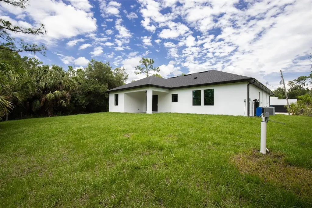 3833 Shorewood Street North Port FL 34286