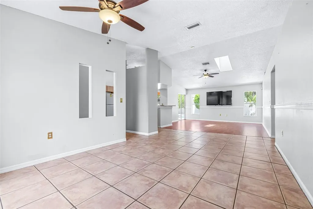 2538 Countryside Pines Drive Clearwater FL 33761