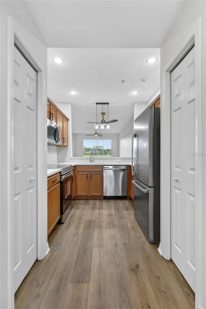 915 Fairwaycove Lane Bradenton FL 34212