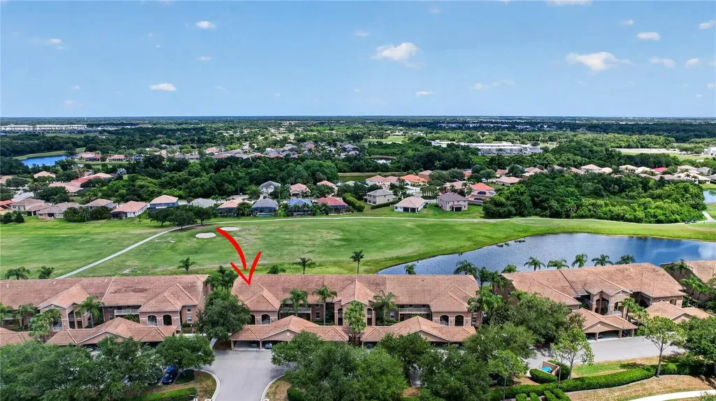 915 Fairwaycove Lane Bradenton FL 34212