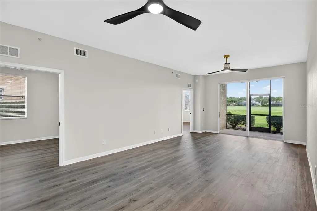 915 Fairwaycove Lane Bradenton FL 34212
