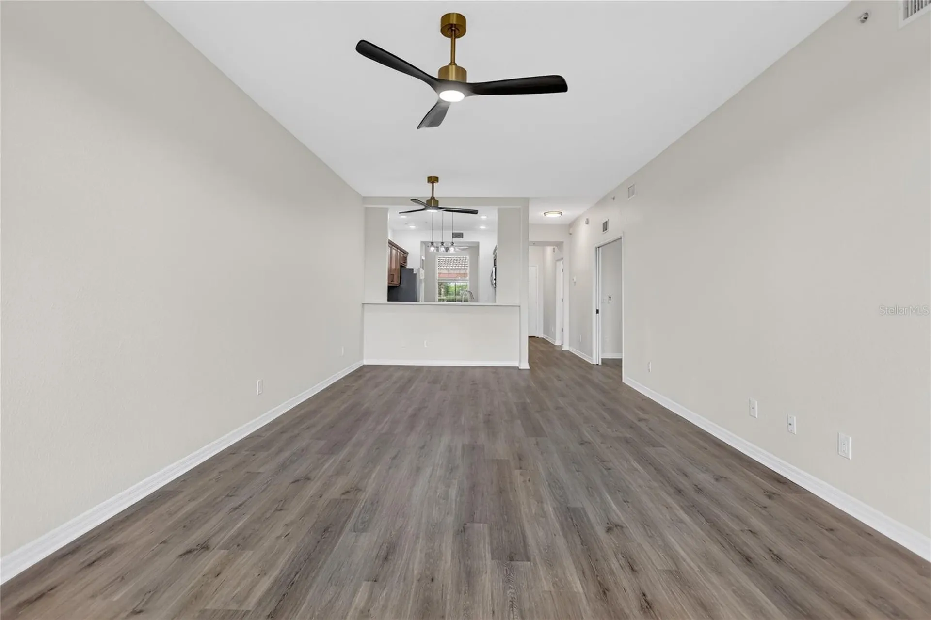 915 Fairwaycove Lane Bradenton FL 34212