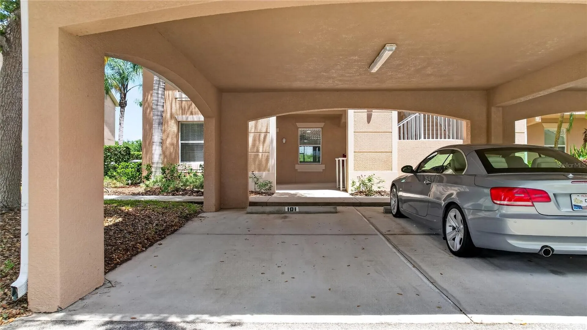 915 Fairwaycove Lane Bradenton FL 34212