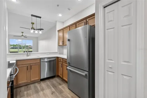 915 Fairwaycove Lane Bradenton FL 34212