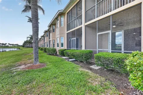 915 Fairwaycove Lane Bradenton FL 34212