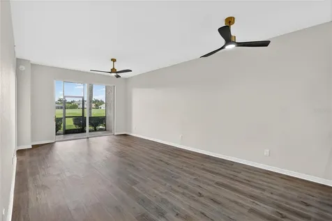 915 Fairwaycove Lane Bradenton FL 34212