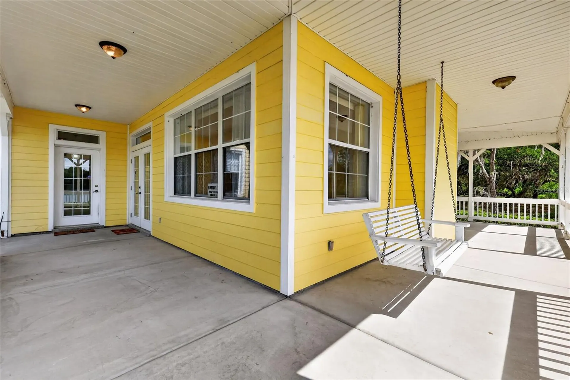 493 Malauka Loop Ocklawaha FL 32179