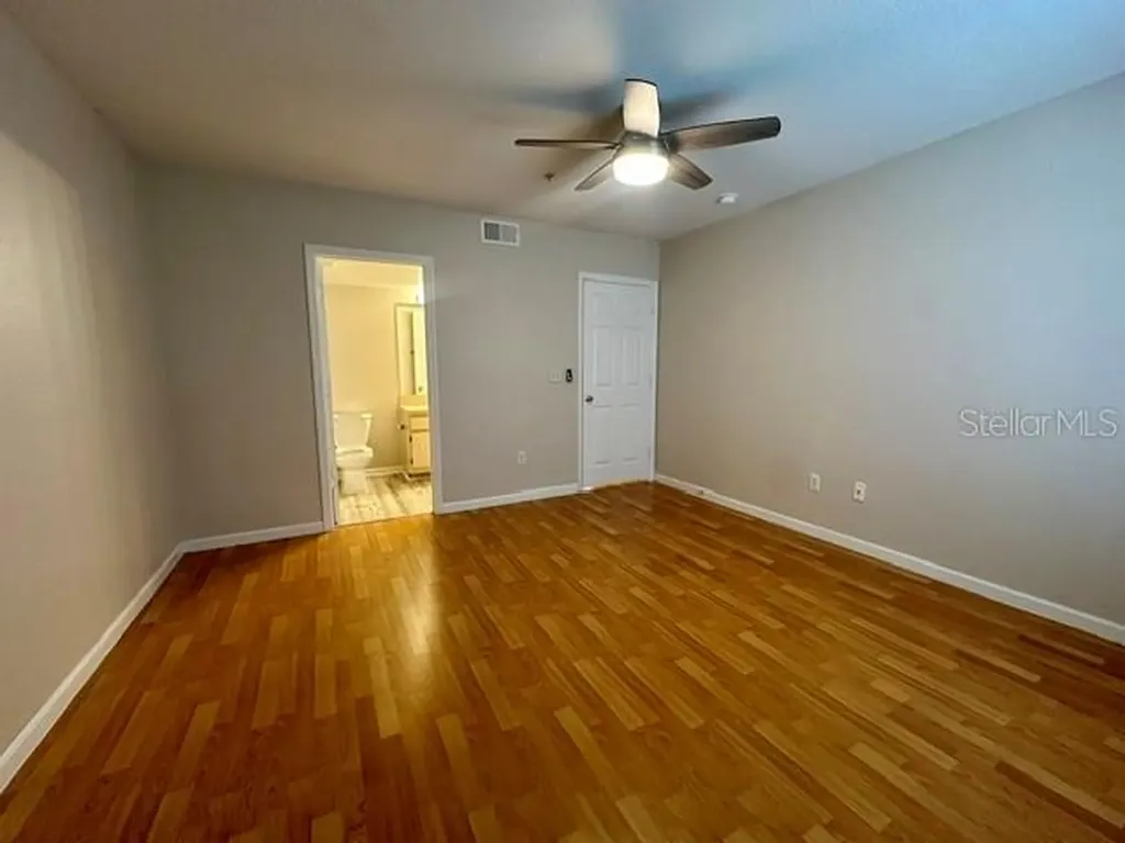 725 Crest Pines Drive Orlando FL 32828