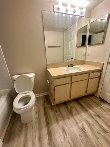 725 Crest Pines Drive Orlando FL 32828