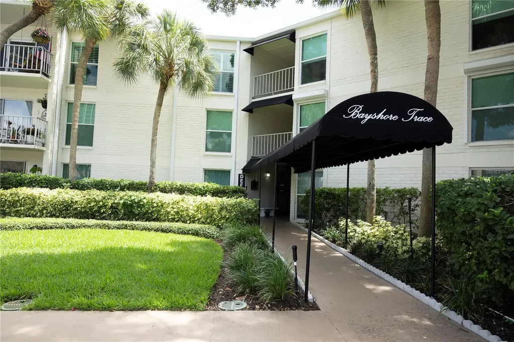 3325 Bayshore Blvd Bayshore Blvd Boulevard SE Tampa FL 33629