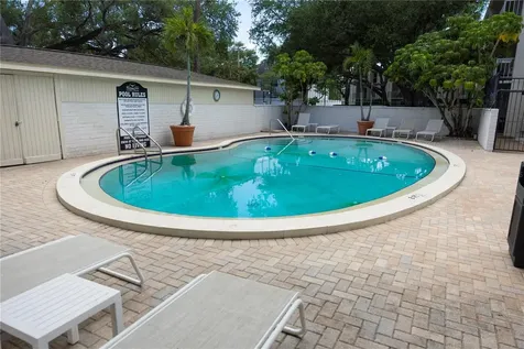 3325 Bayshore Blvd Bayshore Blvd Boulevard SE Tampa FL 33629