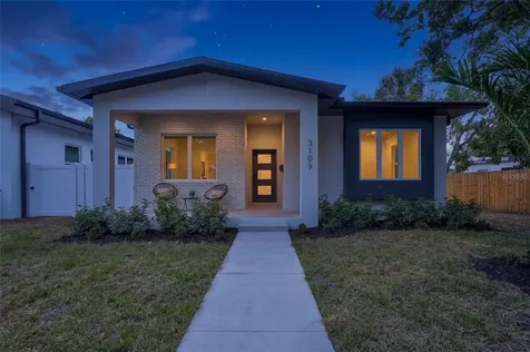 3109 Queen Street N St Petersburg FL 33713