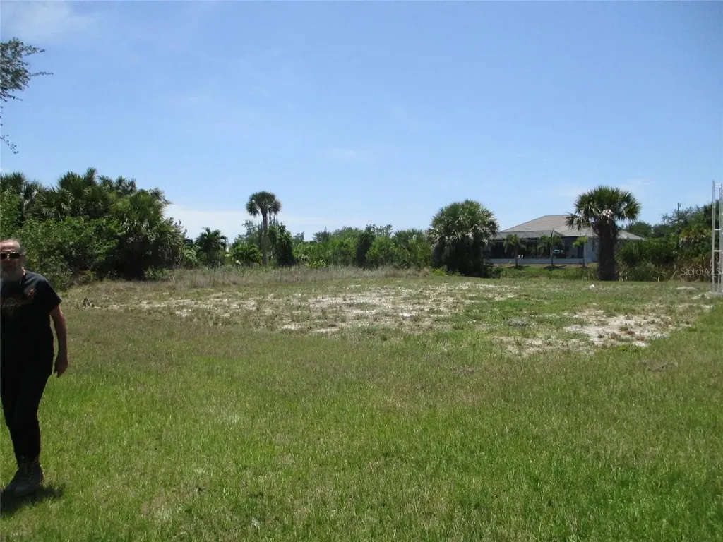 14478 Lillian Circle Port Charlotte FL 33981