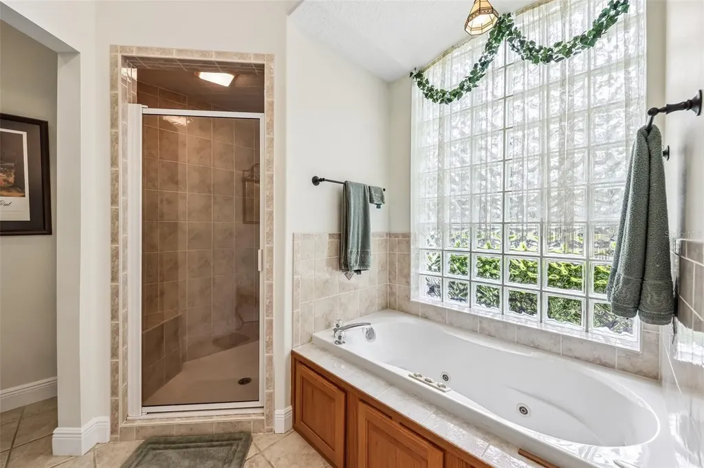 19200 Lake Swatara Drive Eustis FL 32736