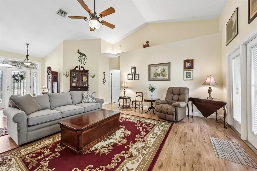 19200 Lake Swatara Drive Eustis FL 32736