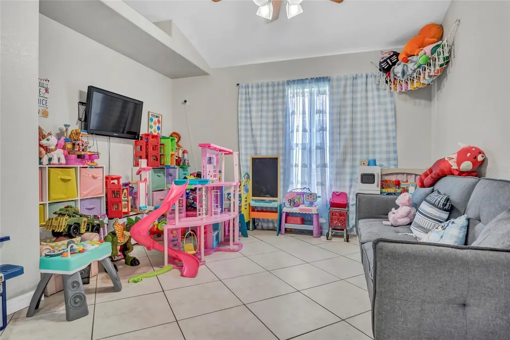 8335 Adele Road Lakeland FL 33810