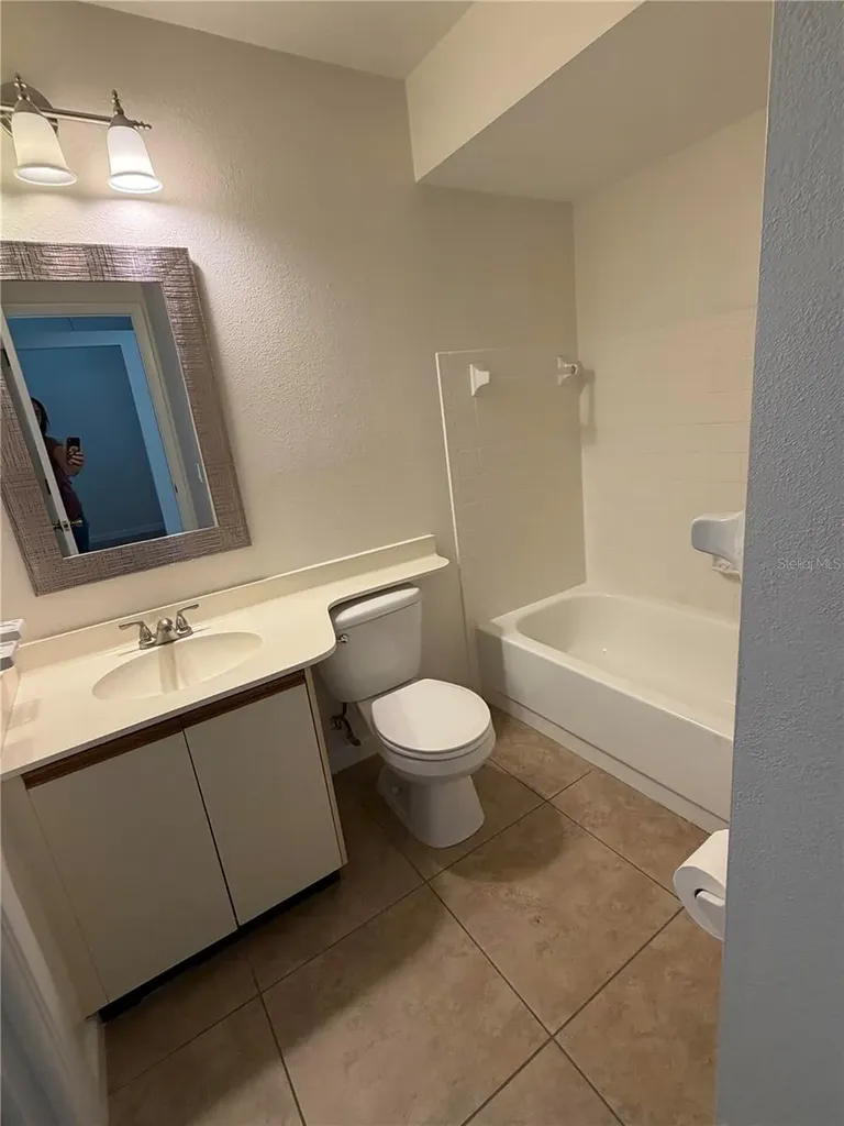 2926 63rd Street W Bradenton FL 34209
