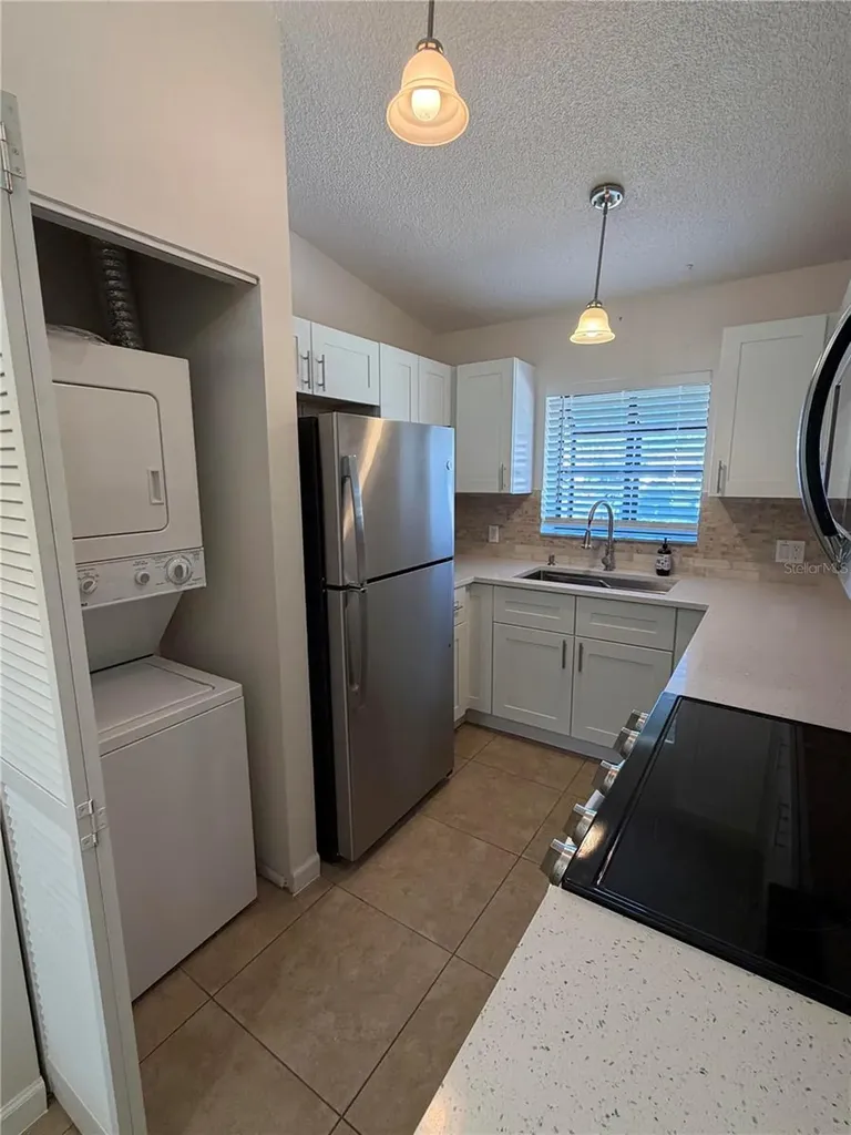2926 63rd Street W Bradenton FL 34209