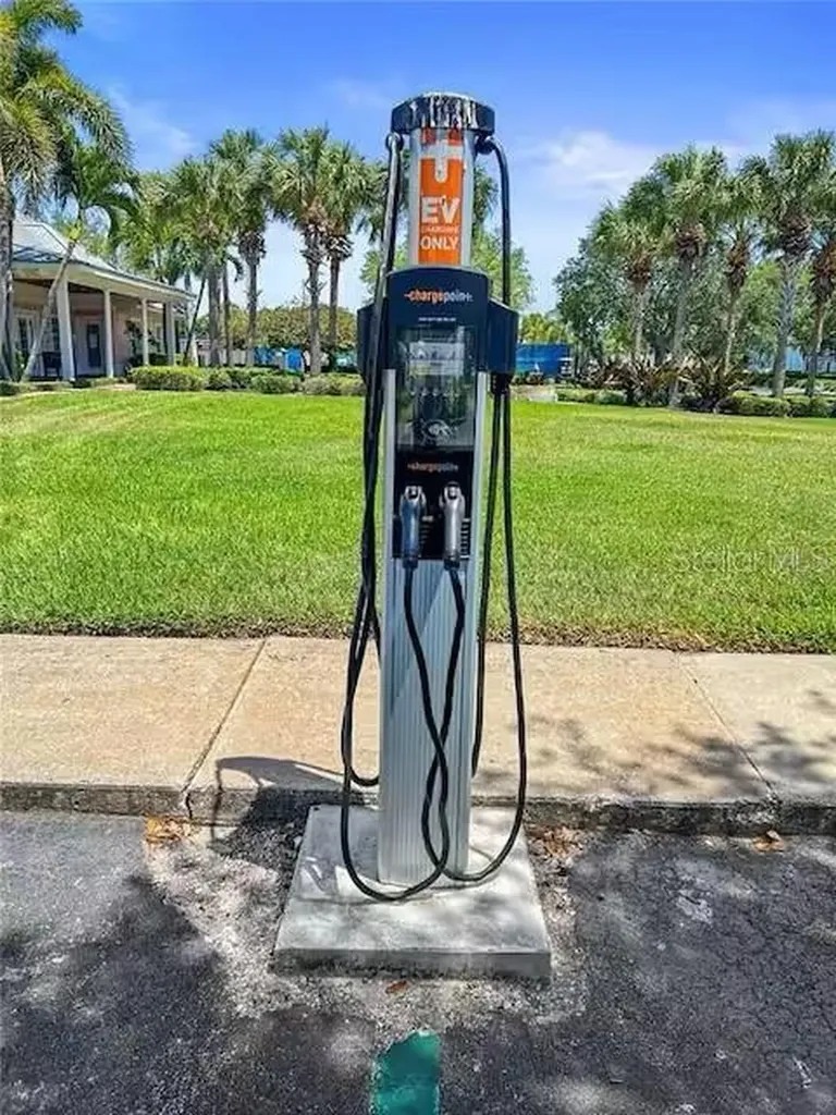 5110 Coquina Key Drive SE St Petersburg FL 33705