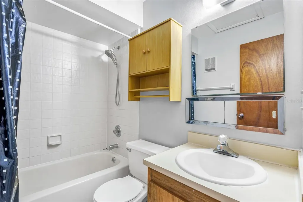 418 Banana Cay Drive Daytona Beach FL 32119