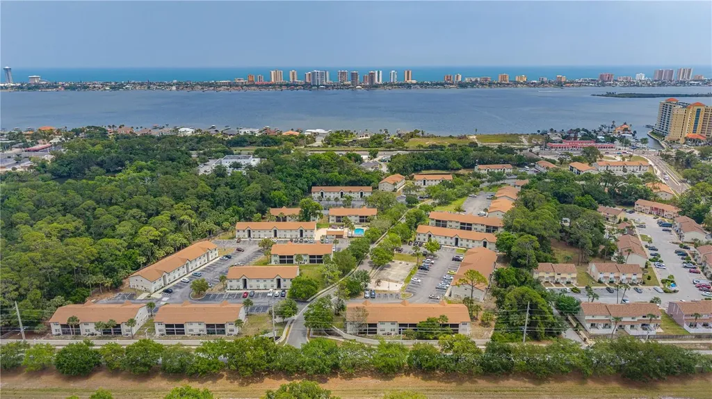 418 Banana Cay Drive Daytona Beach FL 32119