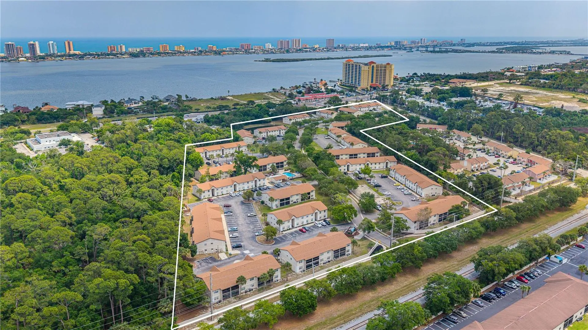 418 Banana Cay Drive Daytona Beach FL 32119