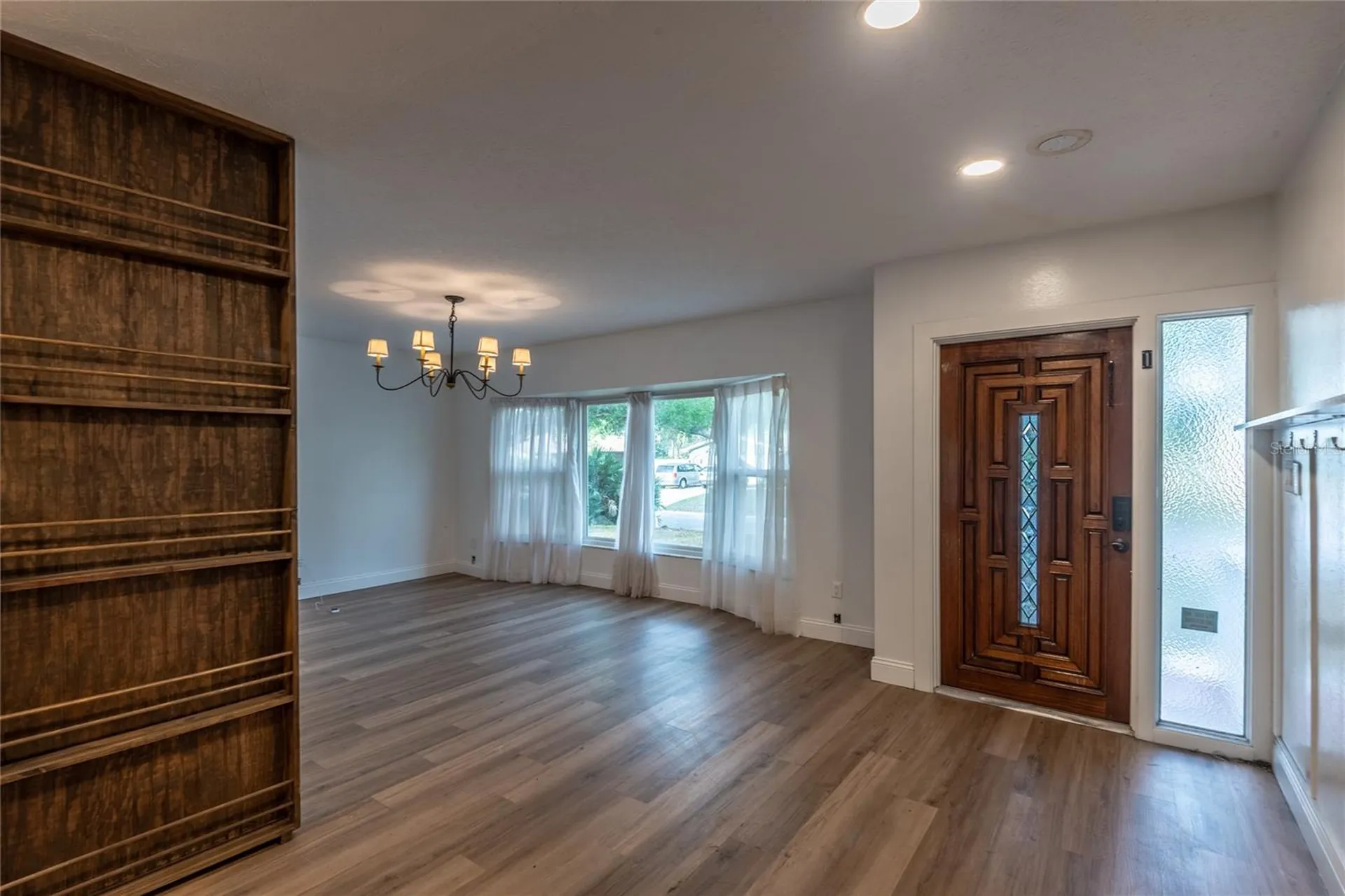 518 Crestover Drive Tampa FL 33617